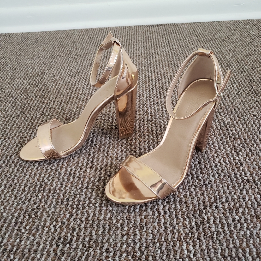 Rose gold heels. NEW.